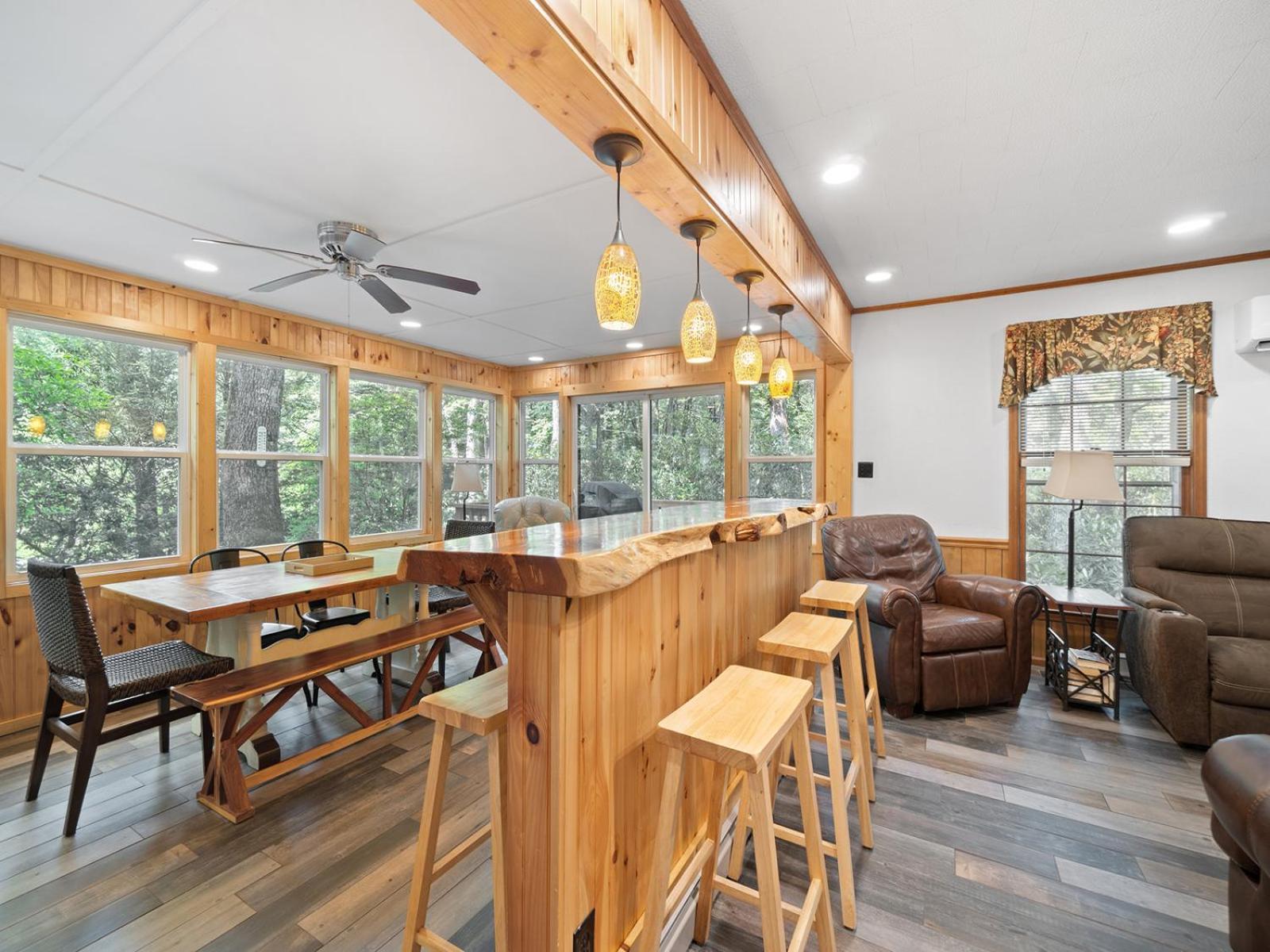 Gingercake Mtn Cottage At Linville Gorge - Wood Burning Fireplace Linville Falls ภายนอก รูปภาพ
